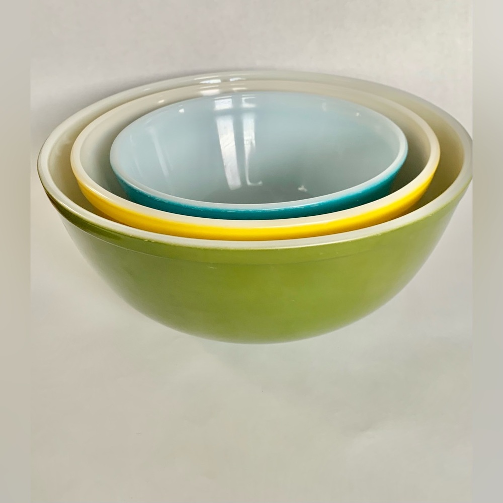 PYREX Vintage Bowls